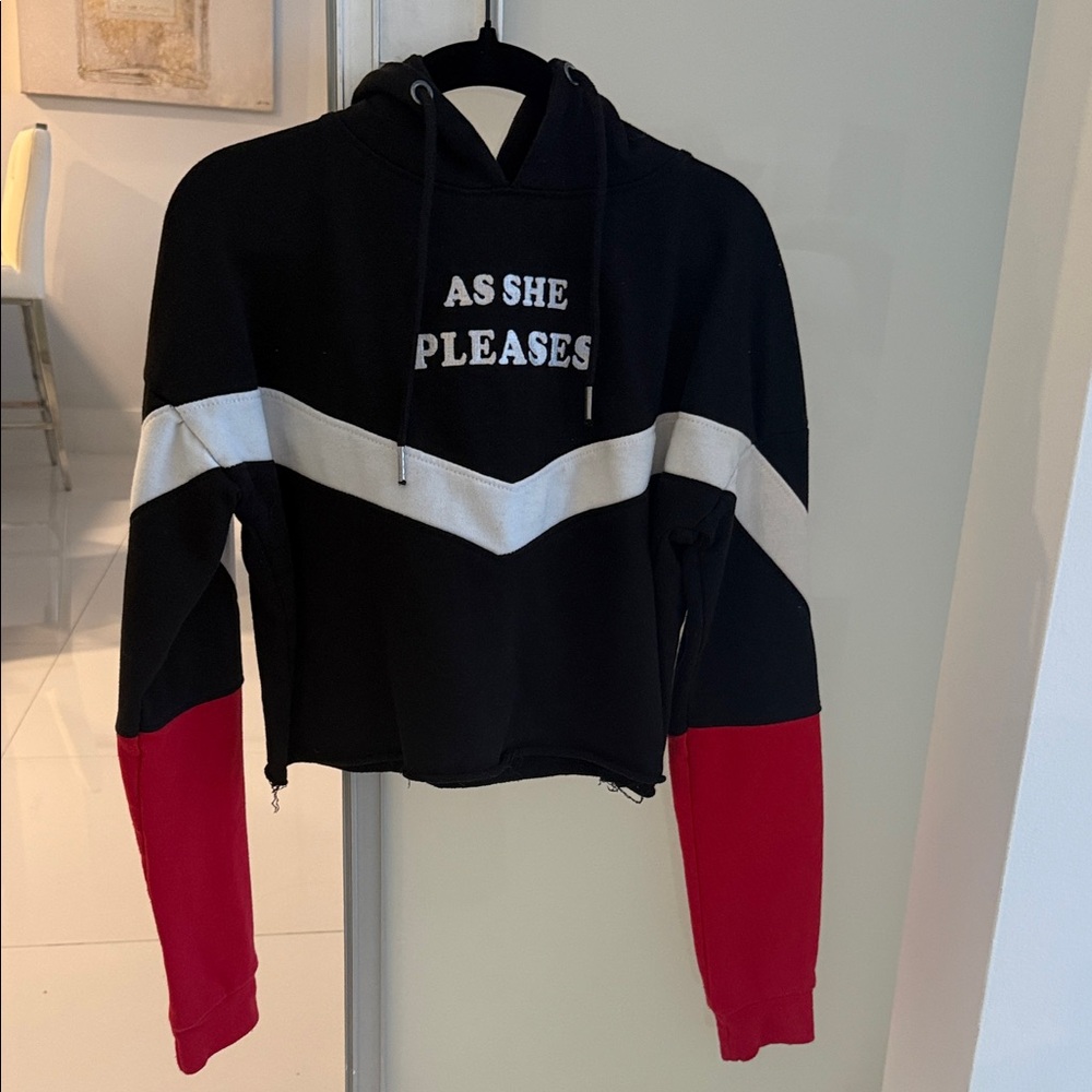 Colorblock Cropped Hoodie - Black & Red